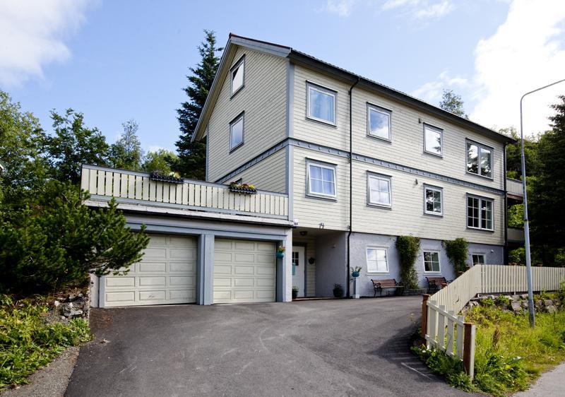Berg Apartments Svolvaer Exterior photo